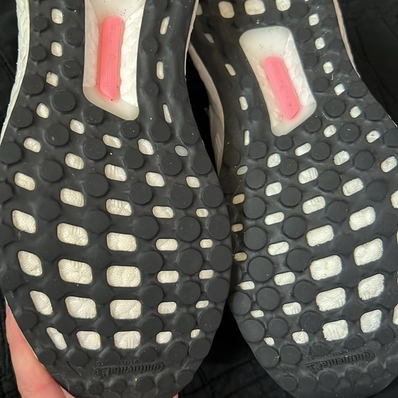 ULTRABOOST DNA 5.0 SHOES - Picture 5 of 7